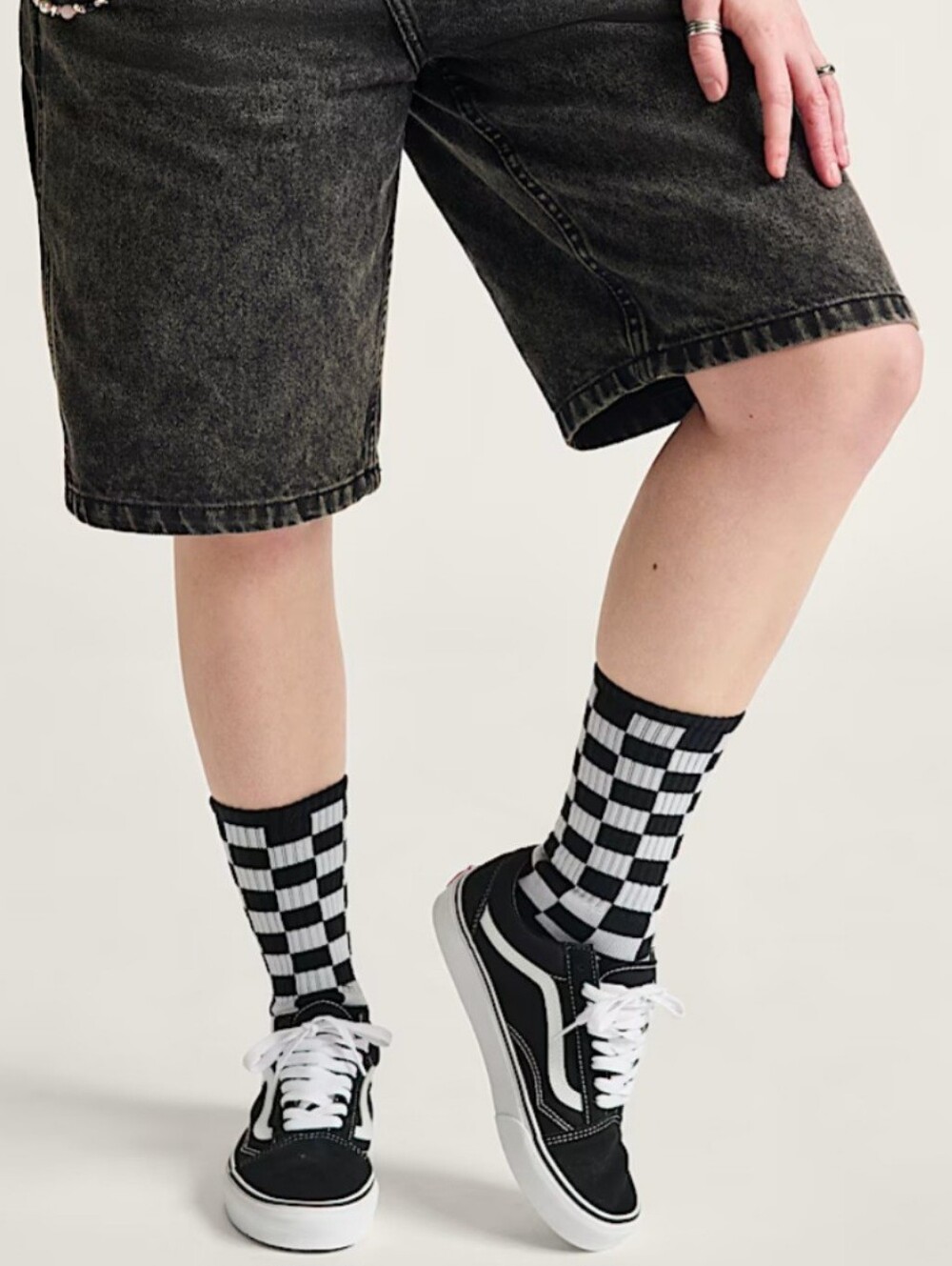 Vans Old Skool Black and White Low-Top Skate Sneakers
